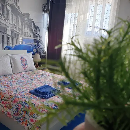 Retro Studio Apartment *